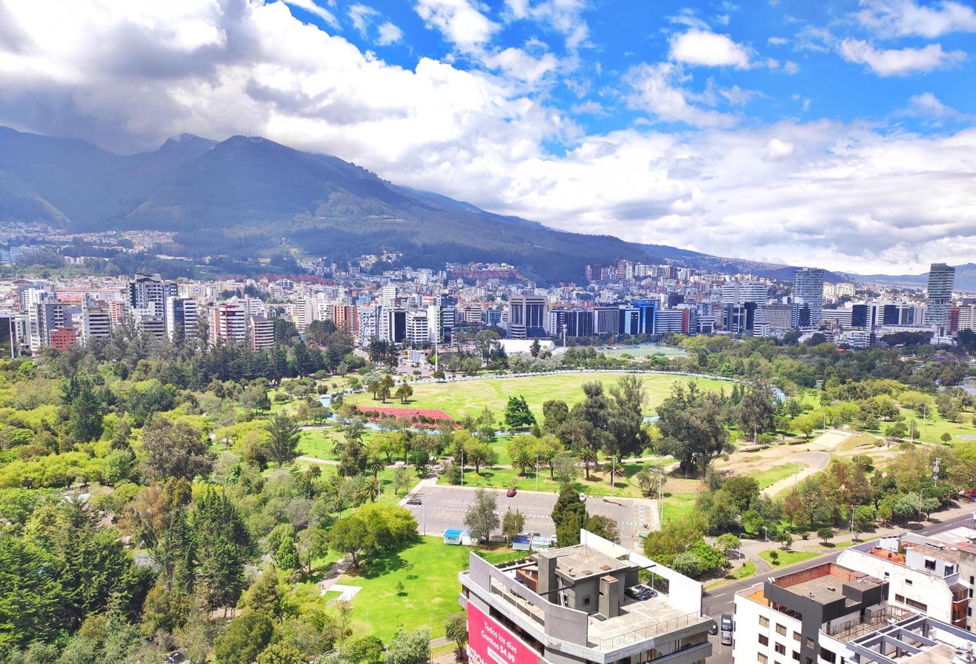 Republica Del Salvador Coliving Ecuador Xoe Apartment Кито Екстериор снимка