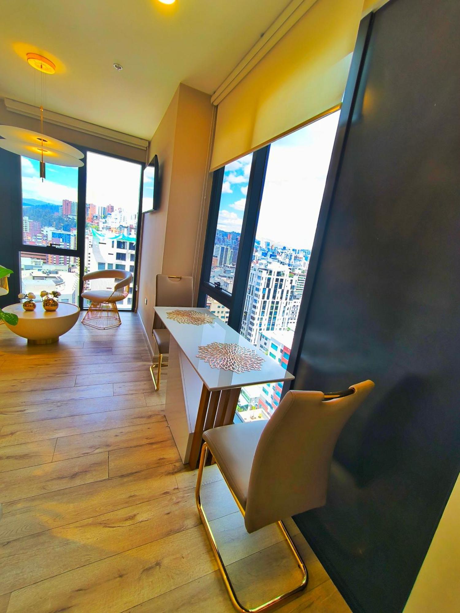 Republica Del Salvador Coliving Ecuador Xoe Apartment Кито Екстериор снимка