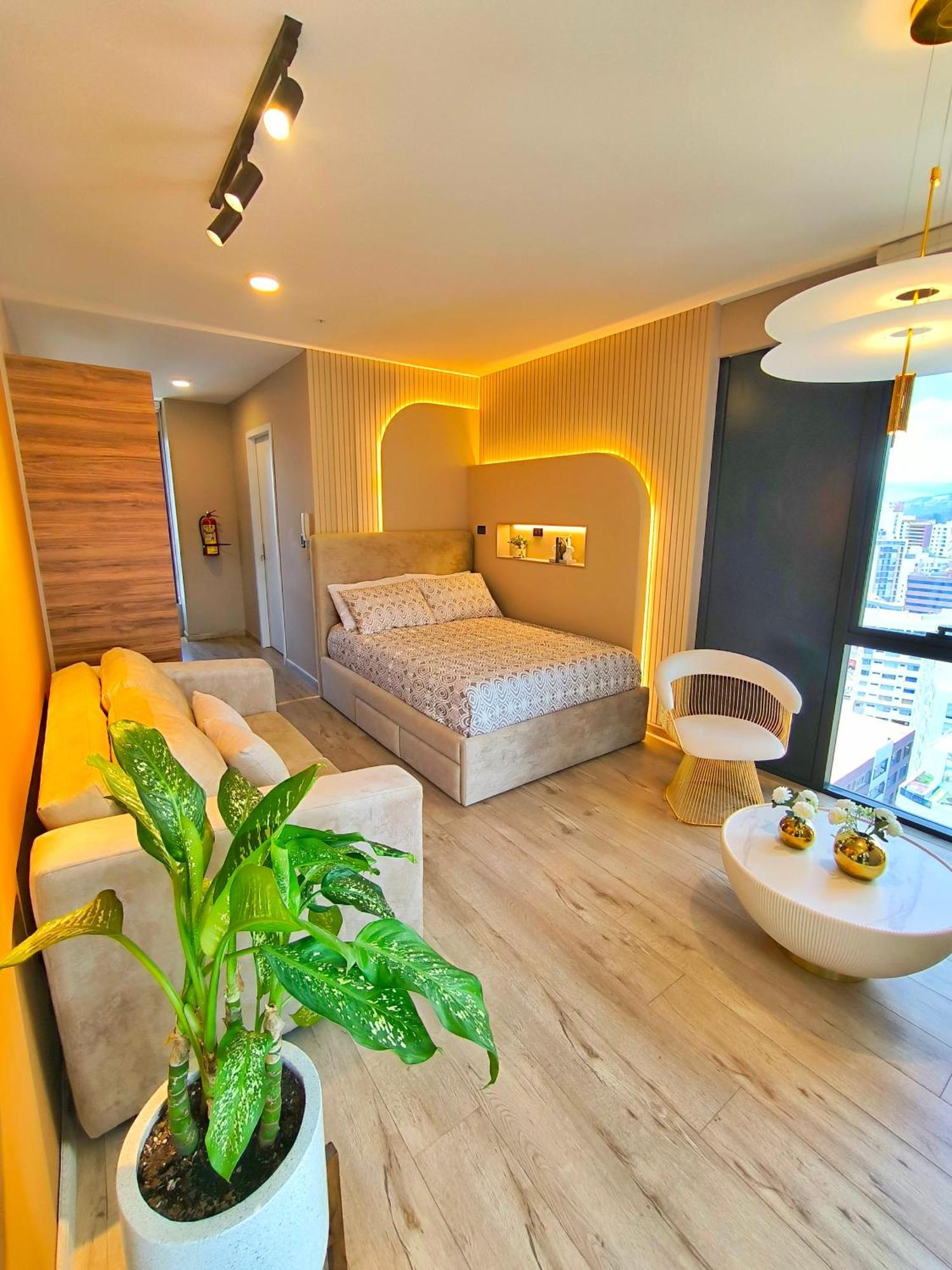 Republica Del Salvador Coliving Ecuador Xoe Apartment Кито Екстериор снимка