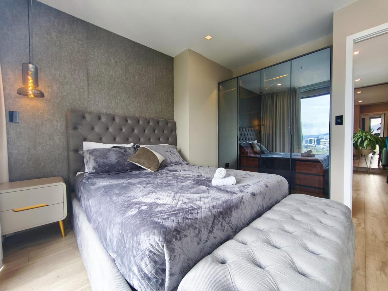 Republica Del Salvador Coliving Ecuador Xoe Apartment Кито Екстериор снимка
